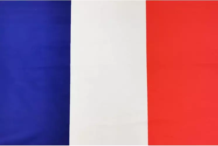 drapeau-francais-au-metre-largeur-70-cm